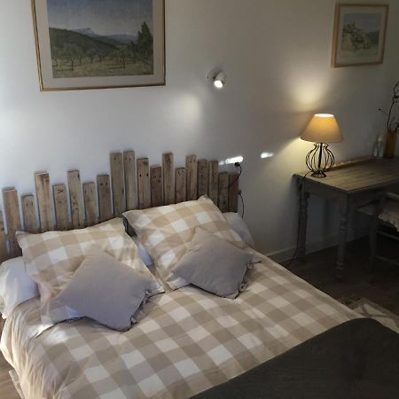 Ferienwohnung Petit Cocon Dans Le Luberon Lauris Exterior foto