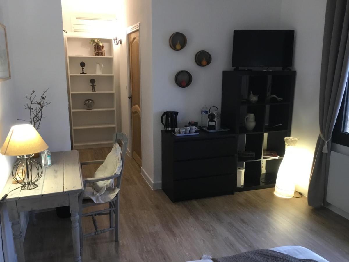 Ferienwohnung Petit Cocon Dans Le Luberon Lauris Exterior foto