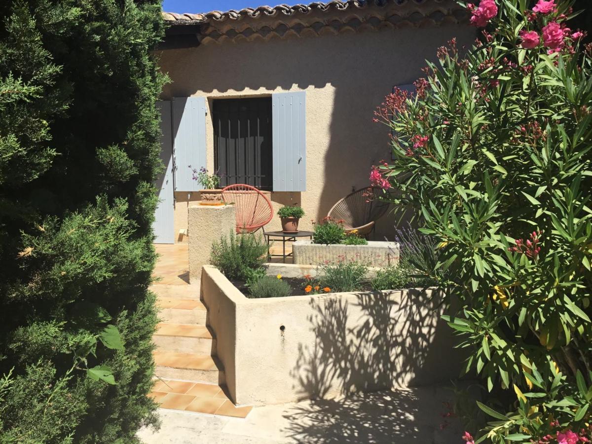 Ferienwohnung Petit Cocon Dans Le Luberon Lauris Exterior foto