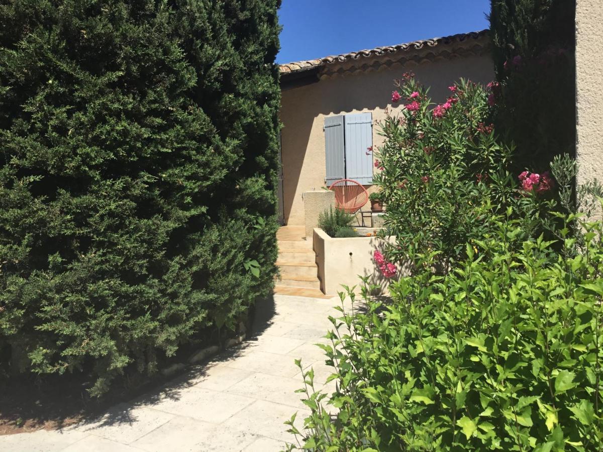 Ferienwohnung Petit Cocon Dans Le Luberon Lauris Exterior foto